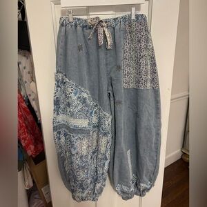 POL Floral Paisley Denim Pants